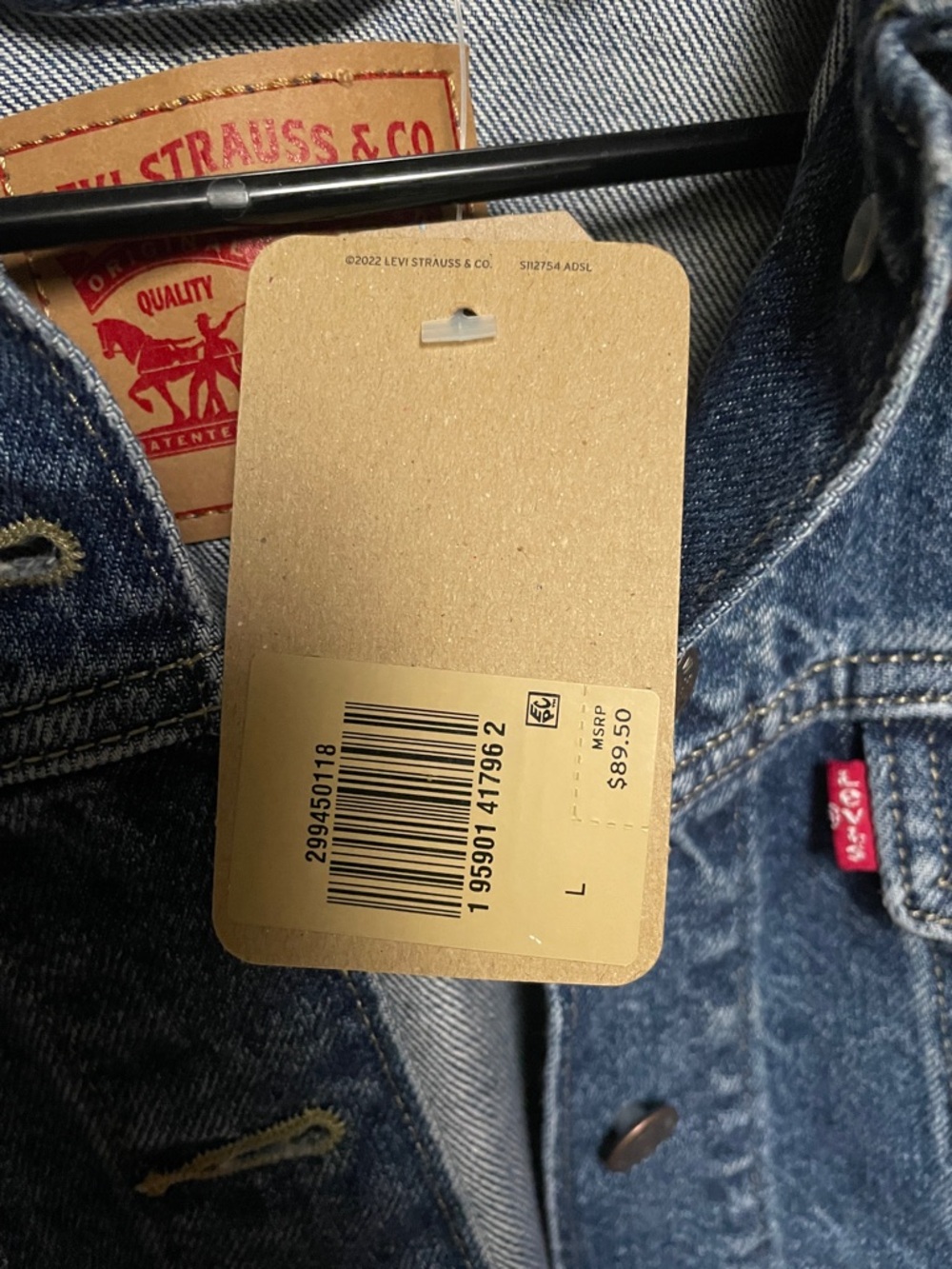 NWT Levi's Dark Blue Denim Trucker Jacket Size L - Picture 2 of 2